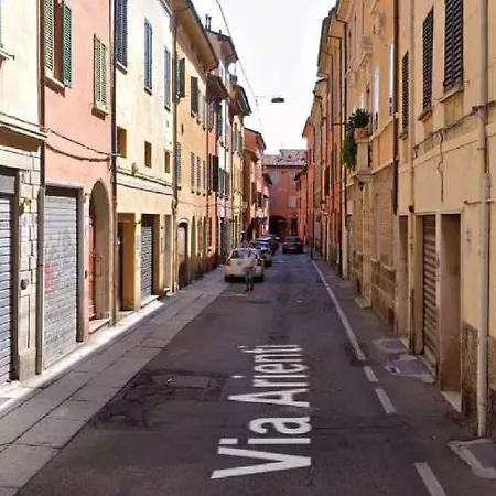 Apartment Historic Center - With 2 Single Beds Bologna